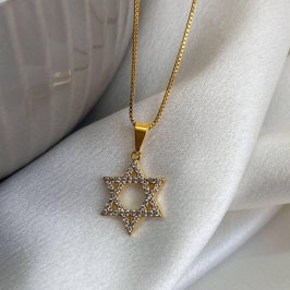 COLAR ESTRELA DE DAVI CRAVEJADA