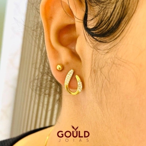 BRINCO GOTA VAZADA COM ZIRCONIA