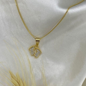 COLAR  PEZINHO CRAVEJADO