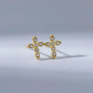 BRINCO PEQUENO CRUZ ZIRCONIA