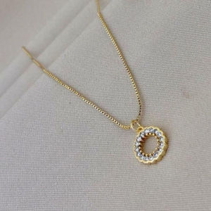 COLAR REDONDO VAZADO CRAVEJADO