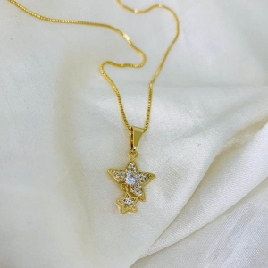 COLAR ESTRELA DUPLA COM PONTO DE LUZ