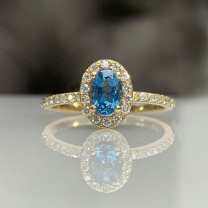 ANEL PRINCESA OVAL AZUL AGUA CRAVEJADO