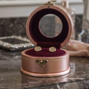 BRINCO CIRCULO CRAVEJADO