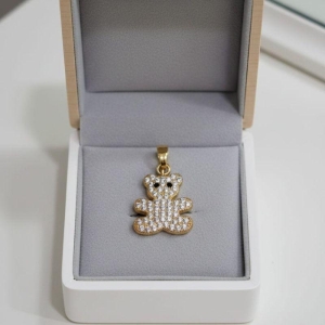 PINGENTE URSO CRAVEJADO