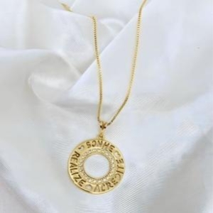 COLAR SONHE ACREDITE REALIZE