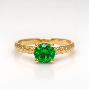 ANEL SOLITARIO VERDE GRANDE