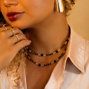 COLAR PEDRAS BLACK