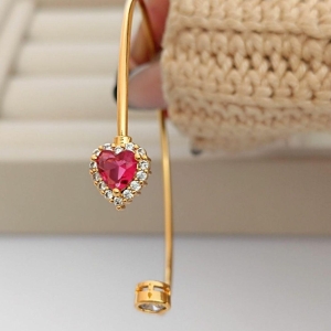 BRACELETE CORAÇAO ROSA