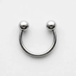 PIERCING AÇO FERRADURA
