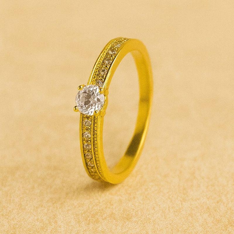 ANEL SOLITÁRIO COM ZIRCONIA