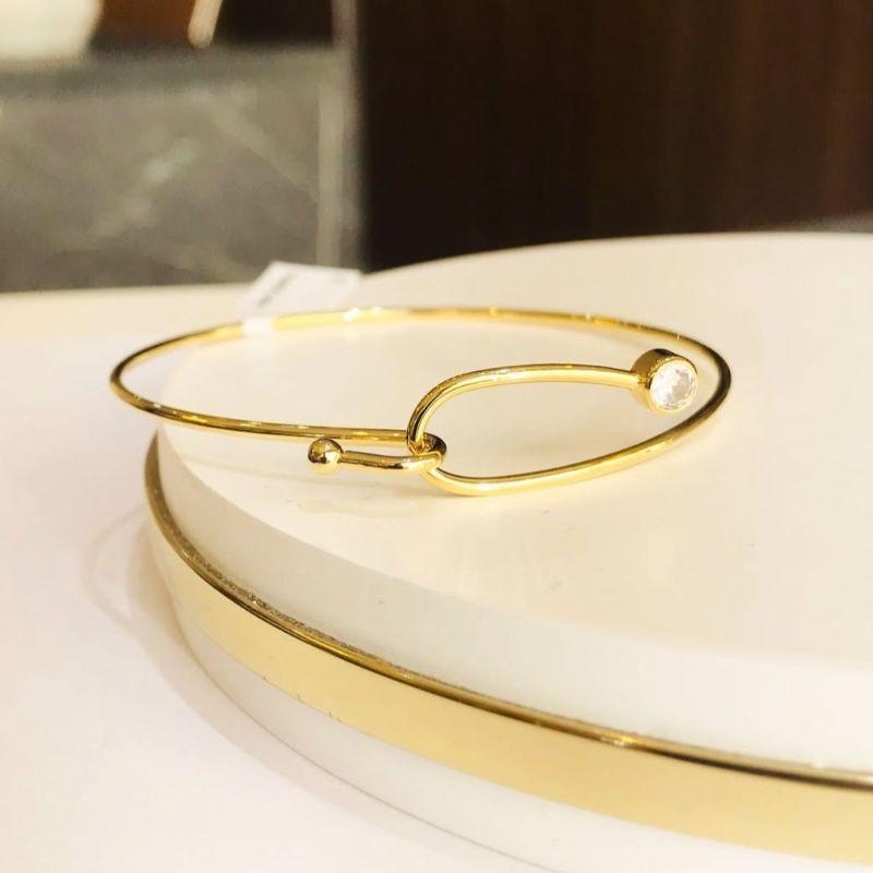 BRACELETE CURVADO PONTO DE LUZ