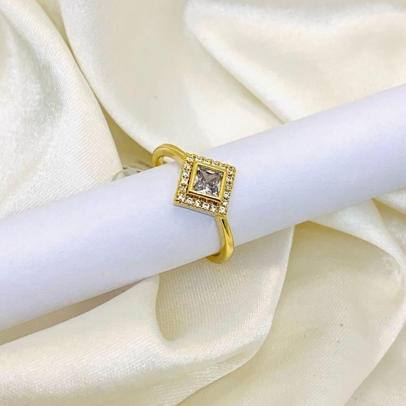 ANEL QUADRADO CRISTAL CRAVEJADO