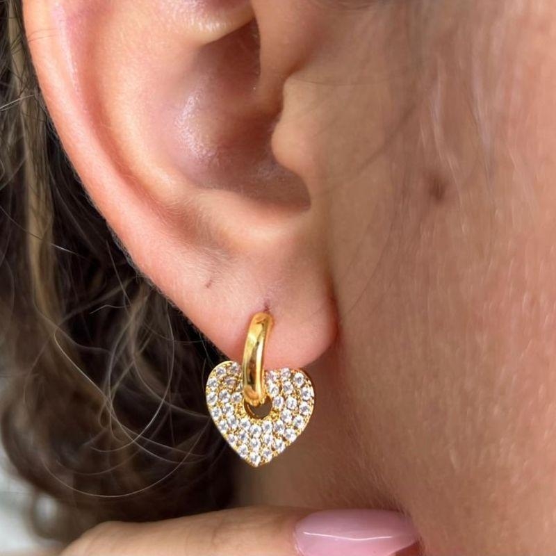 ARGOLA CORAÇAO CRAVEJADO