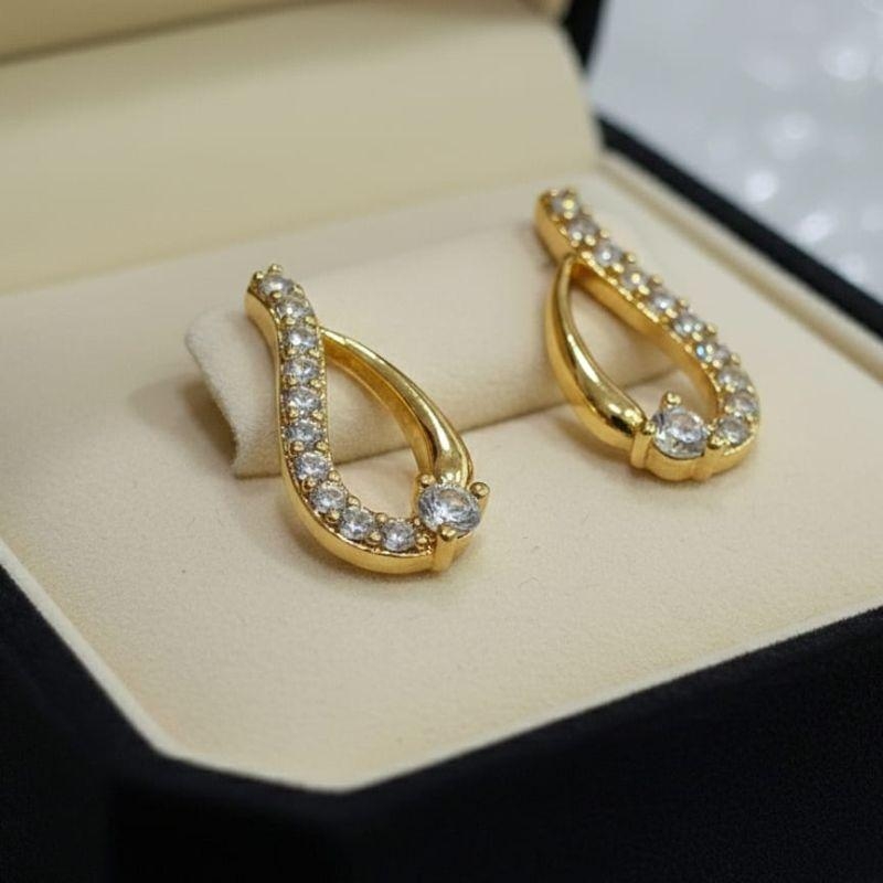 BRINCO GOTA ZIRCONIA