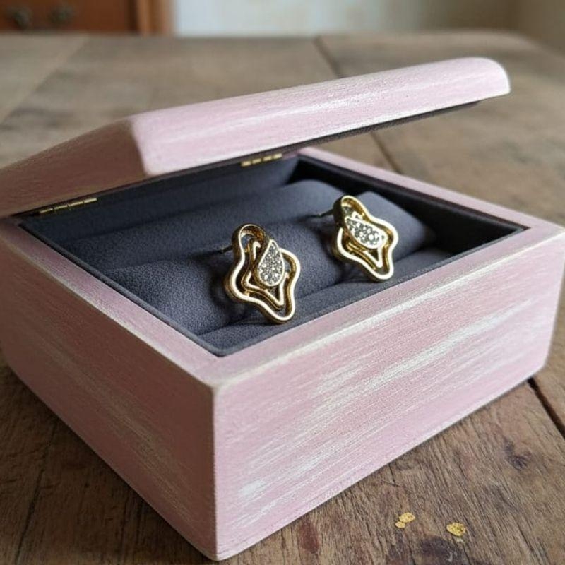 BRINCO MINI GOTA CRAVEJADA