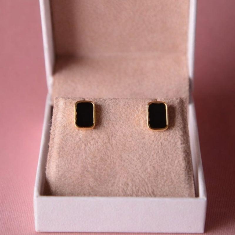 BRINCO QUADRATTO BLACK P