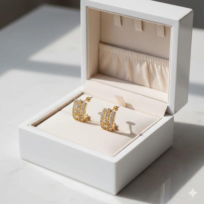 BRINCO TRÊS FILEIRAS EM ZIRCONIAS