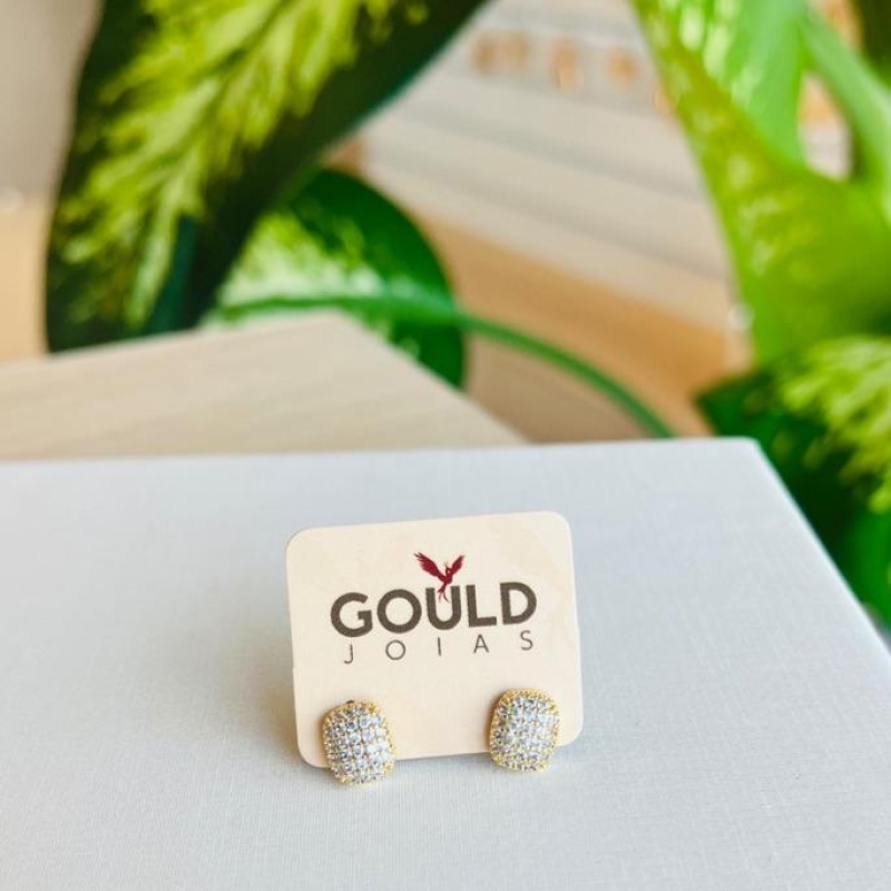 BRINCO QUADRADO CRAVEJADA