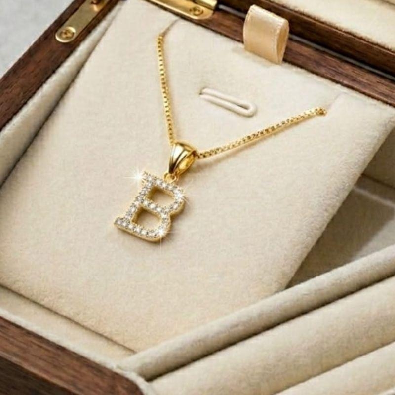 COLAR LETRA B CRAVEJADO