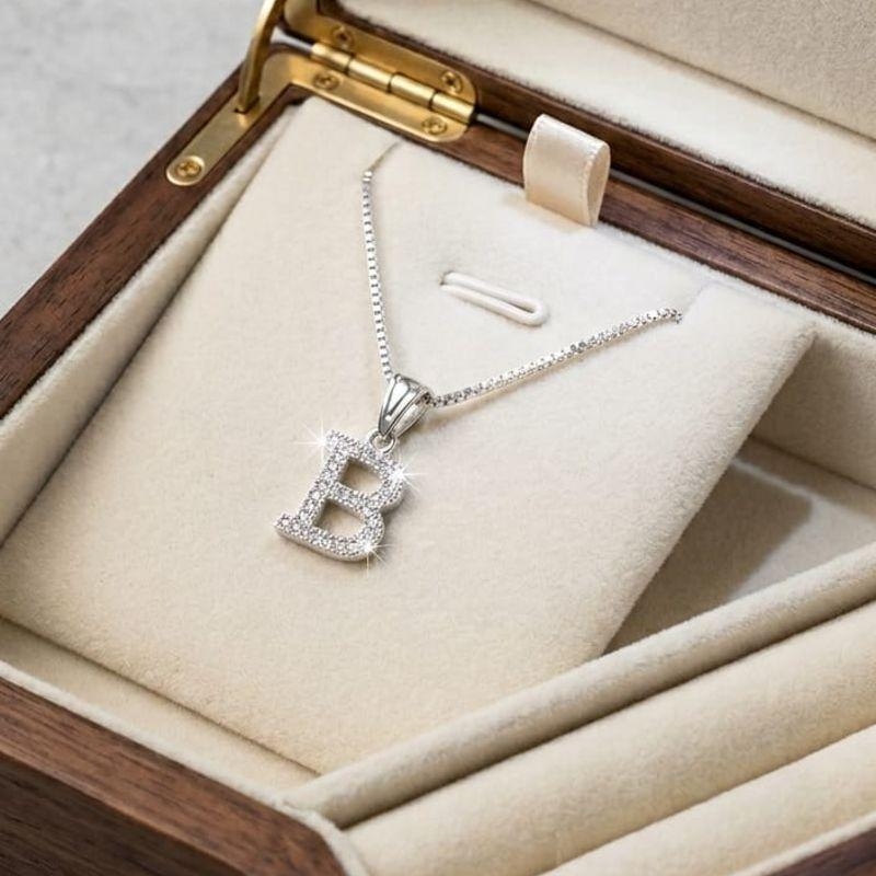 COLAR LETRA B CRAVEJADO