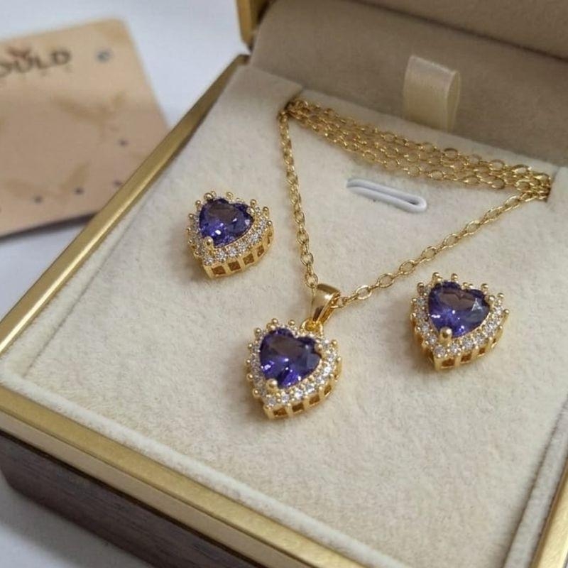 CONJUNTO CORAÇAO LILAS