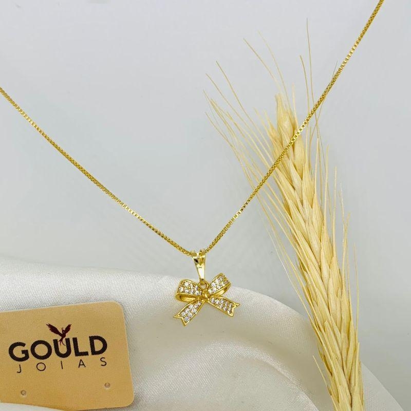 CORDÃO PINGENTE LAÇO CRAVEJADO