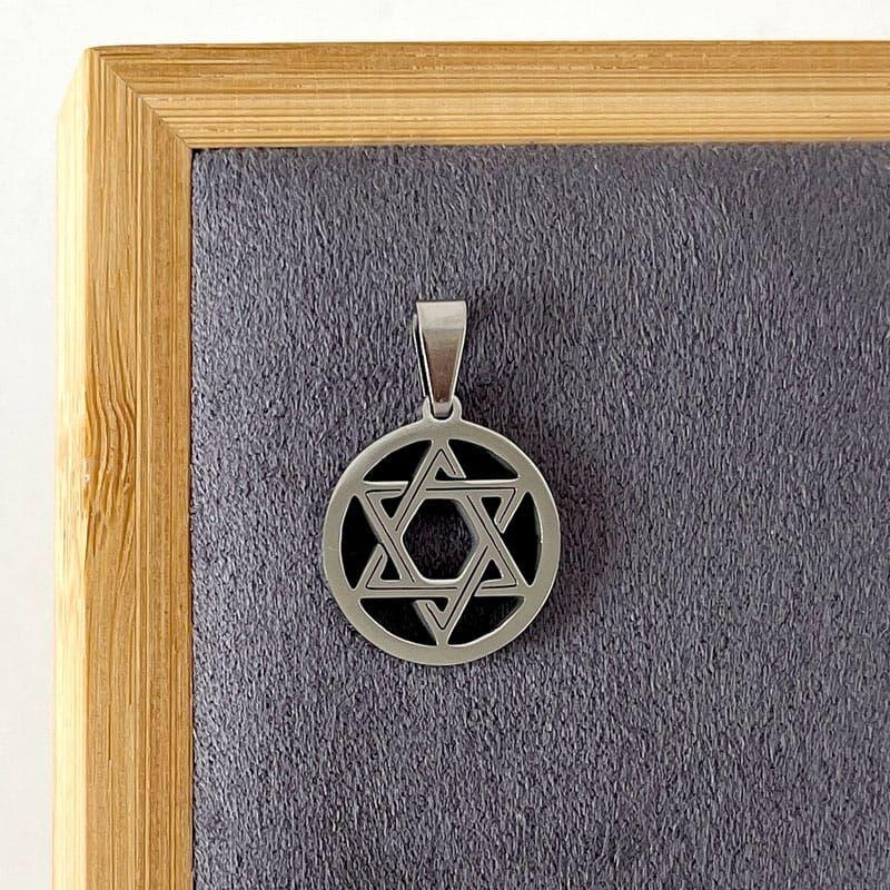 PINGENTE ESTRELA DE DAVI