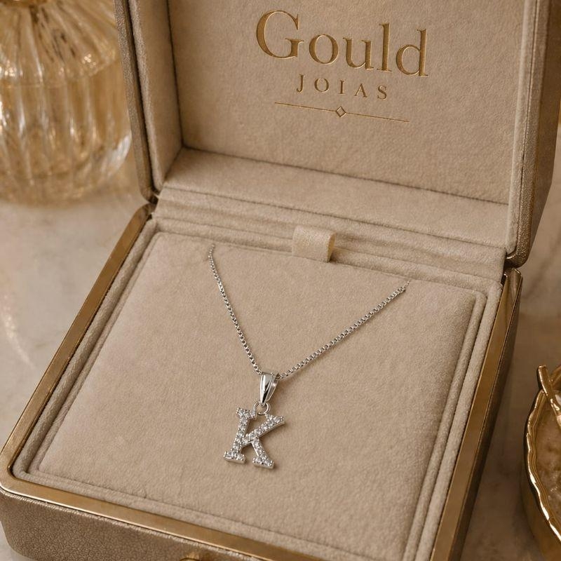 COLAR LETRA K CRAVEJADO