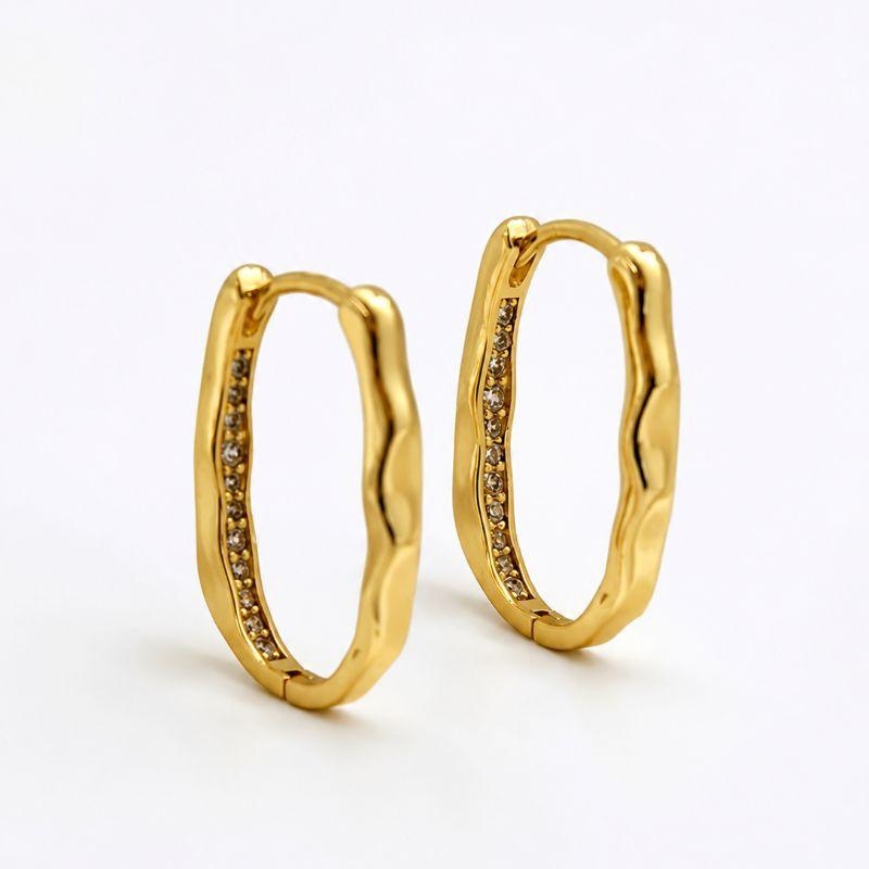 ARGOLA ORGANICA COM ZIRCONIA