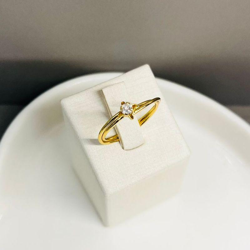 ANEL ESTRELA COM PONTO DE LUZ