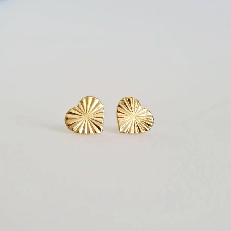 BRINCO CORAÇÃO FRIZADO