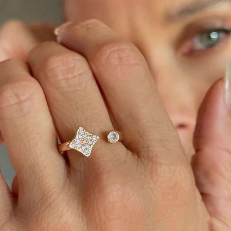 ANEL TREVO CRISTAL C/ PONTO DE LUZ REGULAVEL