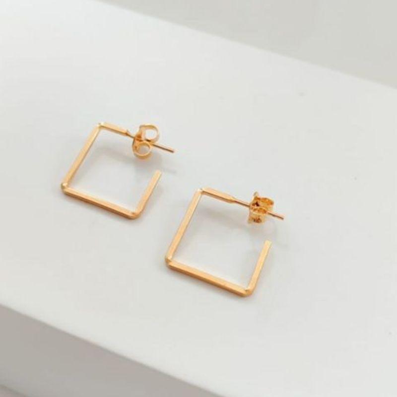 ARGOLA QUADRADA FINA MEDIA