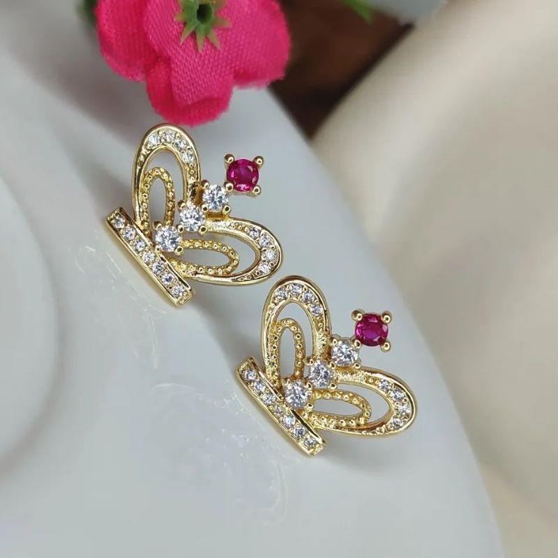 BRINCO COROA CRAVEJADA ROSA