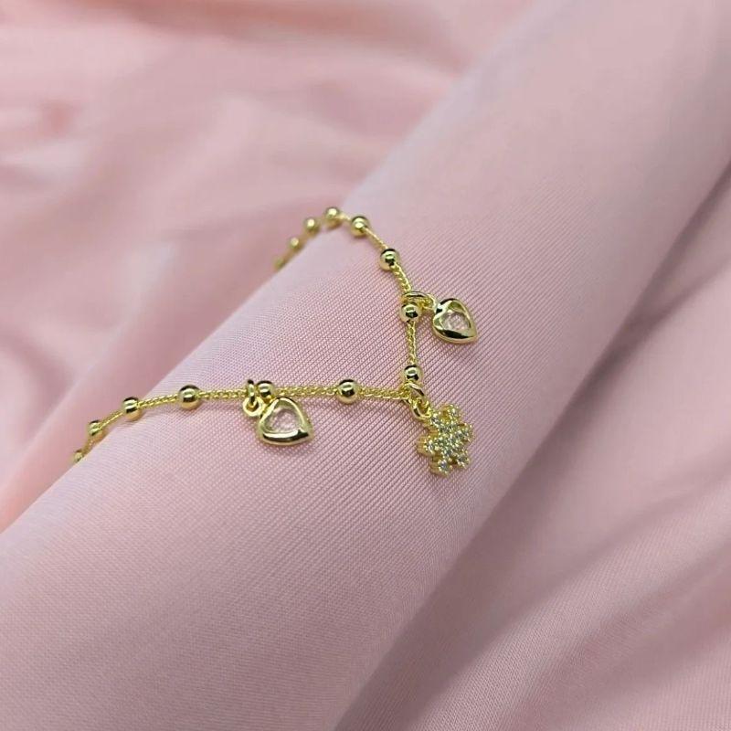 PULSEIRA FLOR CRAVEJADA CORAÇAO/BOLINHAS