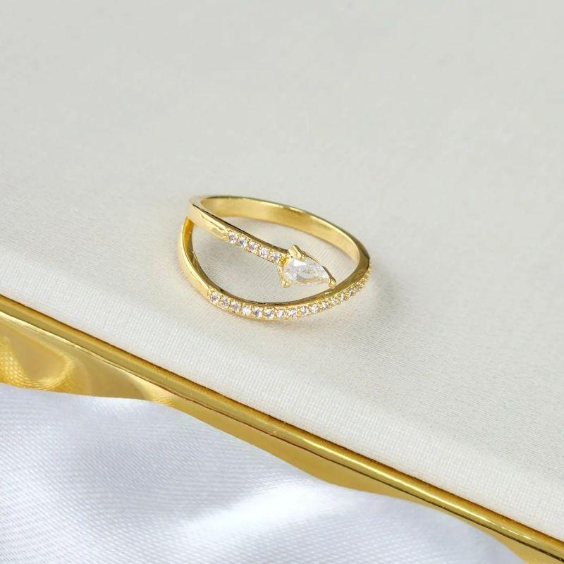 ANEL GOTA CRISTAL TORCIDO CRAVEJADO