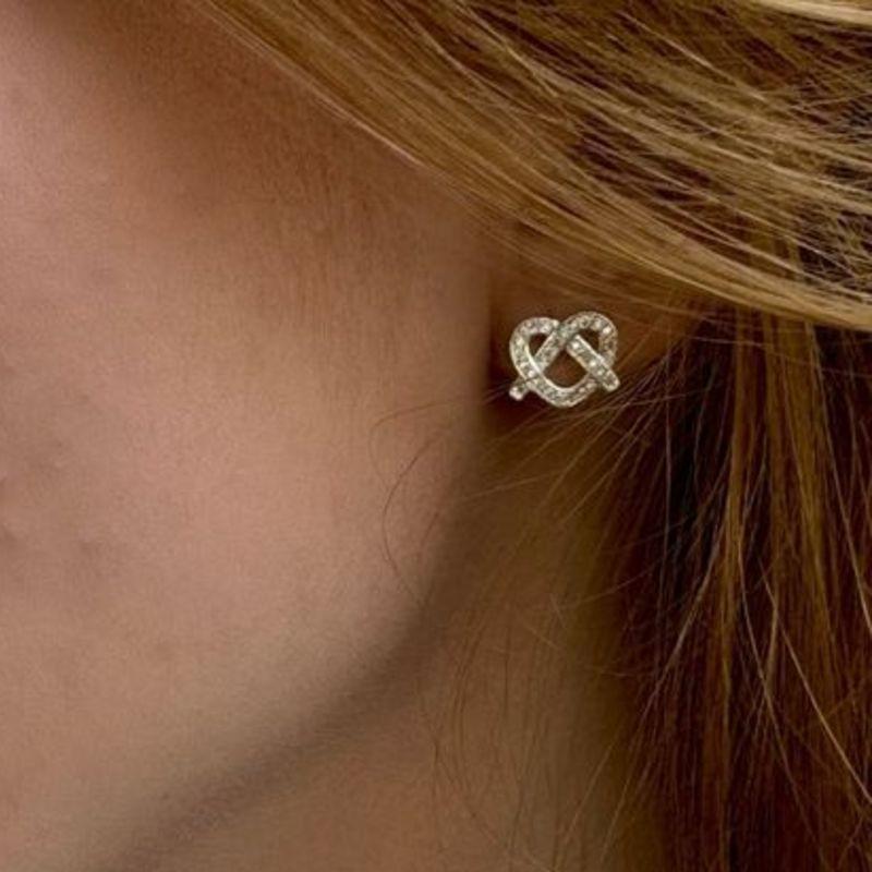 BRINCO CORAÇAO LASADO CRAVEJADO