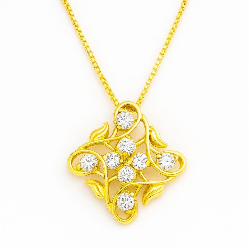 COLAR FLOR C/ FOLHAS