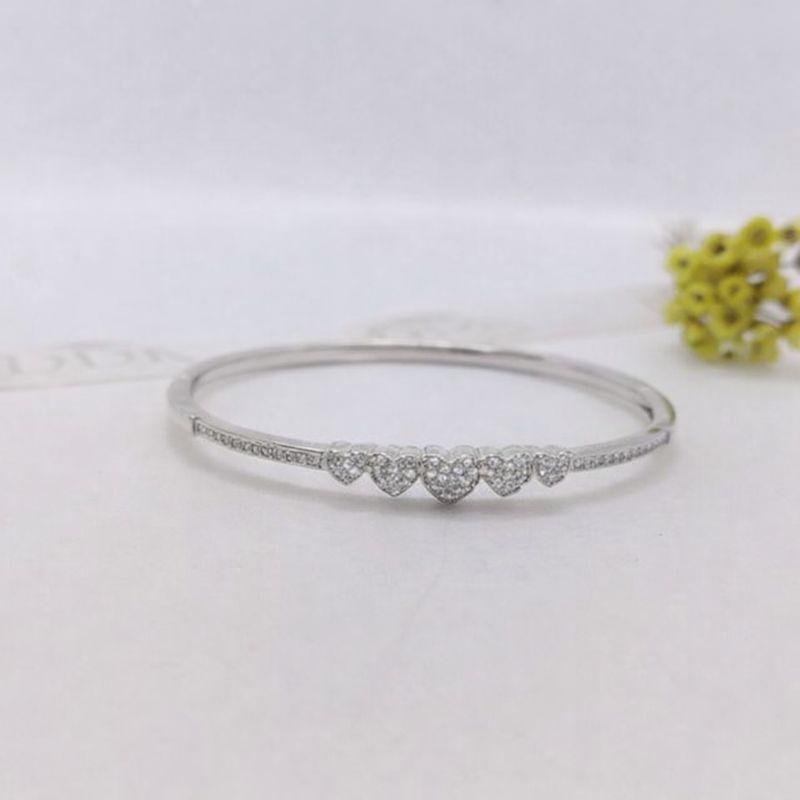 BRACELETE 5 CORAÇOES CRAVEJADOS PRATA