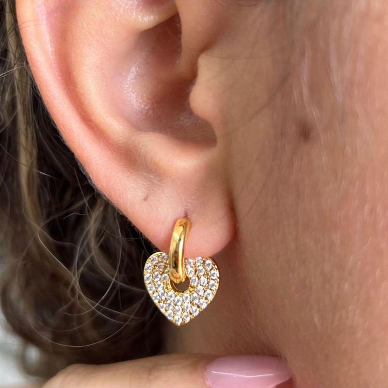 ARGOLA CORAÇAO CRAVEJADO