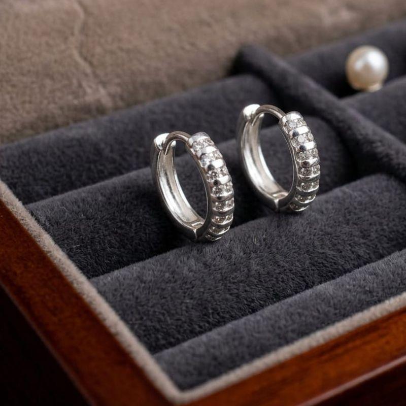 ARGOLA GOTA C/ ZIRCONIA