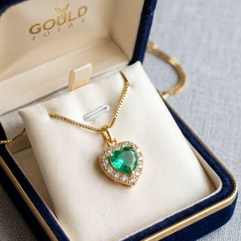 COLAR CORAÇAO VERDE CRAVEJADO