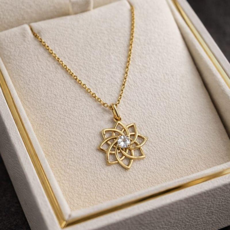 COLAR FLOR C/ ZIRCONIA