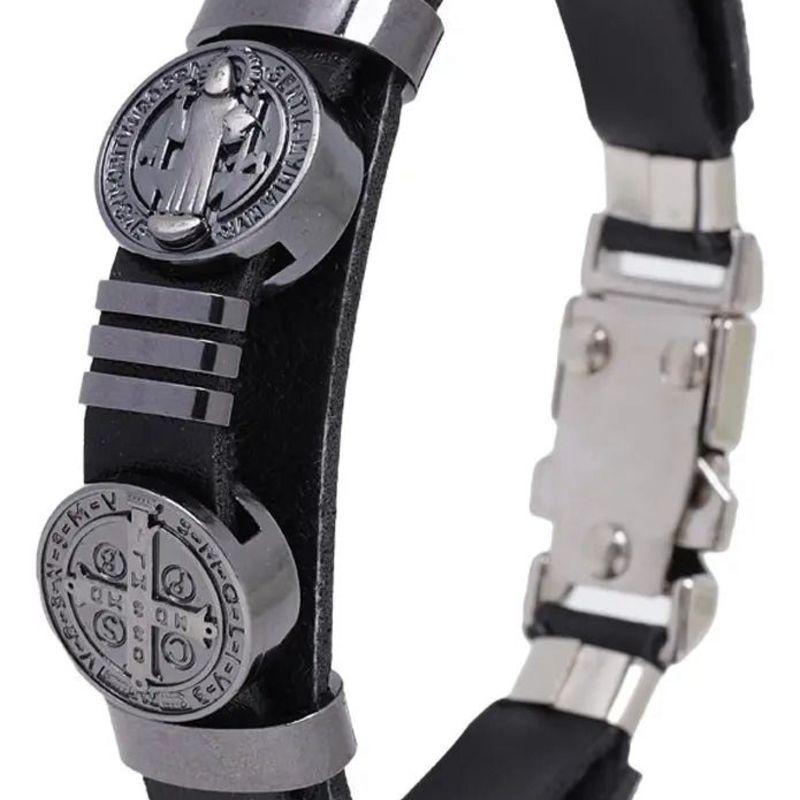 PULSEIRA CHAPA DOIS PINGENTE SAO BENTO ALÇA DE COURO