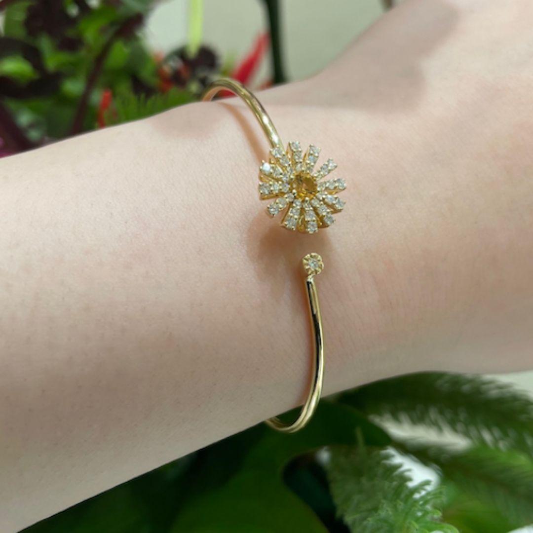 BRACELETE FLOR CRAVEJADO AMARELO